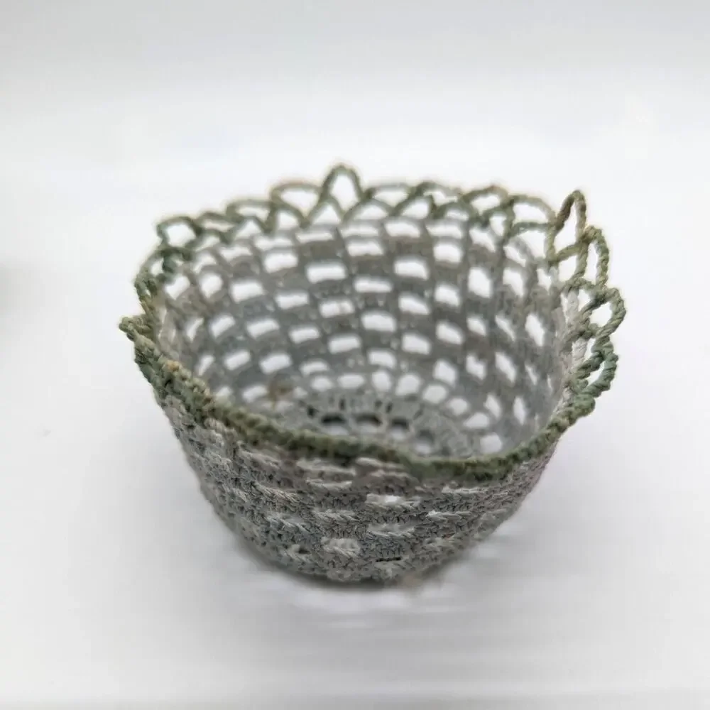3in Mini Crochet Baskets Bowls Vintage Lot of 5‎ Handmade Cozies Favors Treats